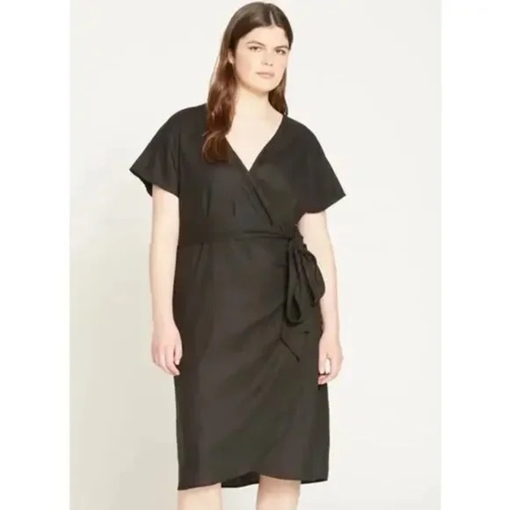 NWT Universal Standard Tracy Linen Wrap Dress